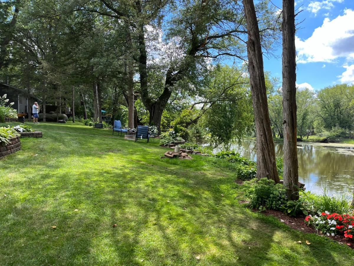 Breezeway Bay - Waterfront Full House Wisconsin Dells Exterior foto