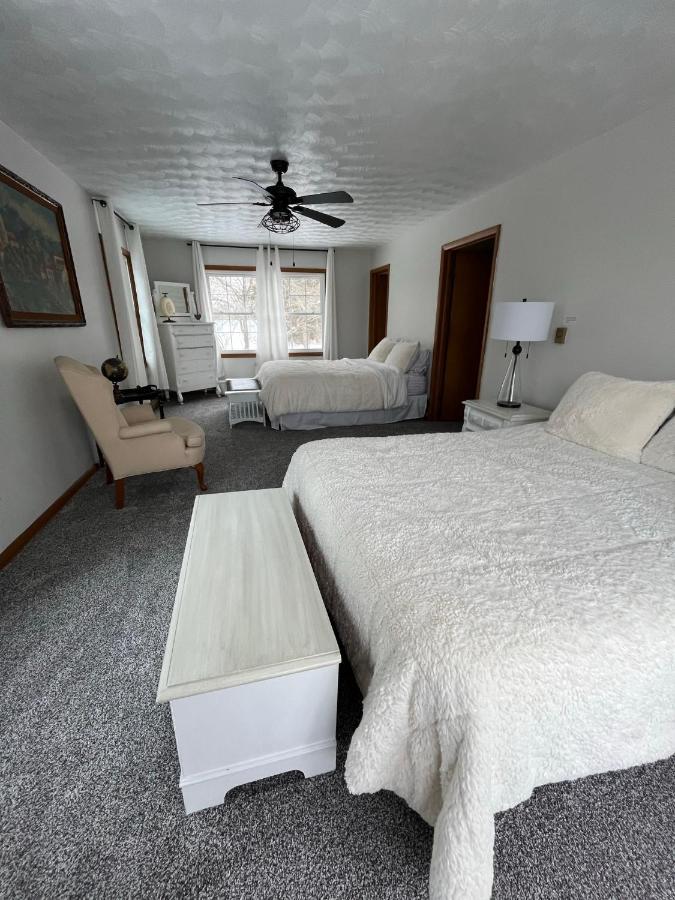 Breezeway Bay - Waterfront Full House Wisconsin Dells Exterior foto