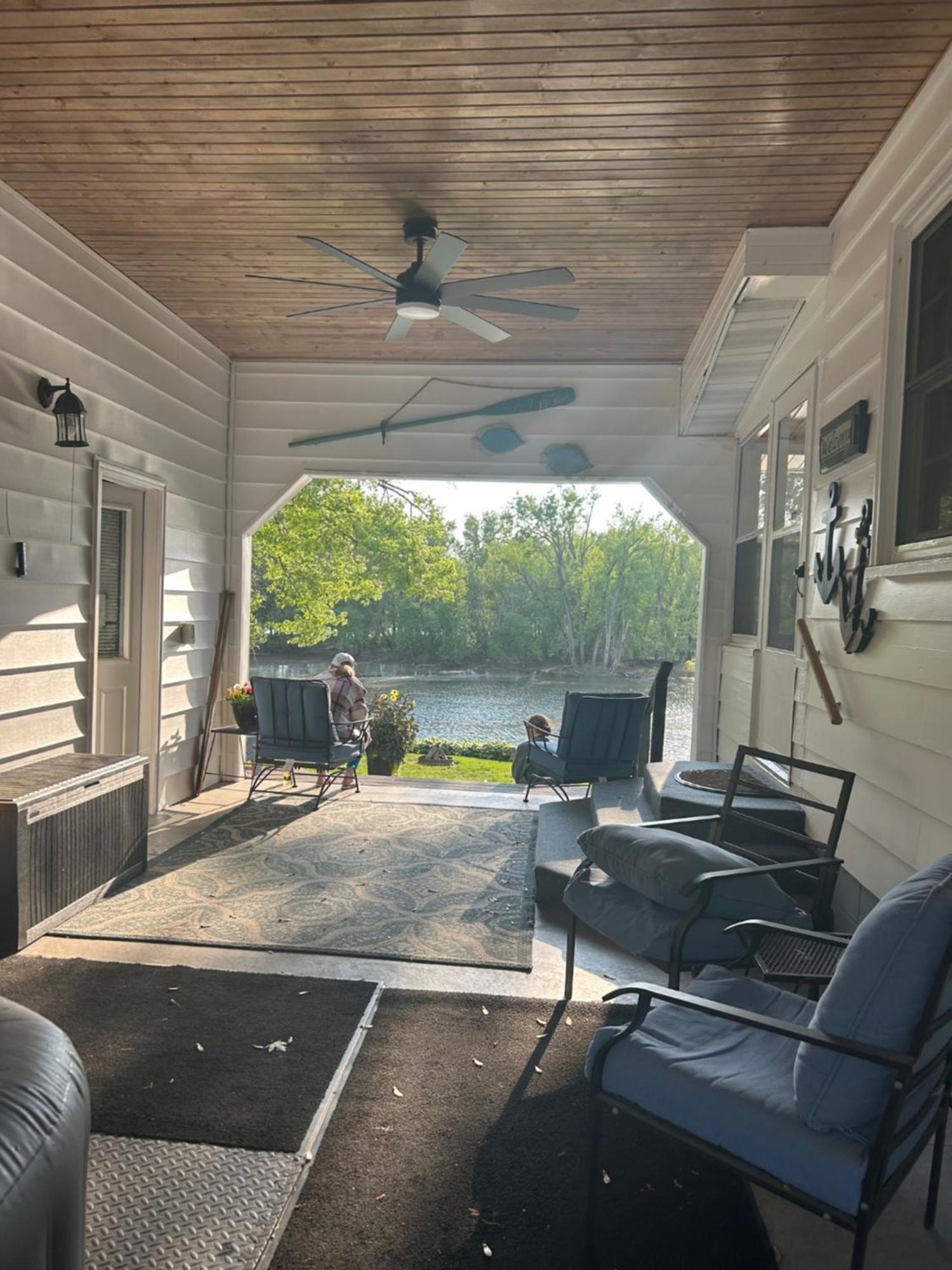 Breezeway Bay - Waterfront Full House Wisconsin Dells Exterior foto